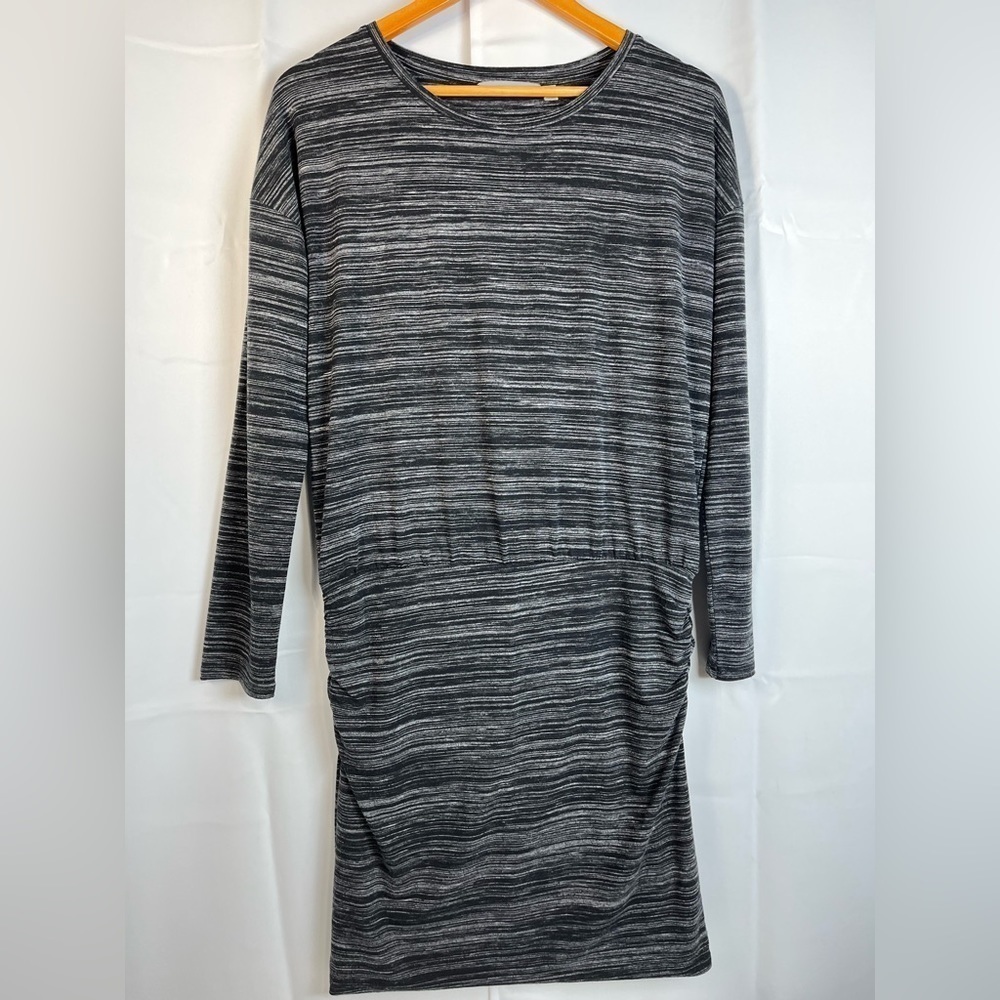 Athleta Women’s Long Sleeves Stretch Gray Active Sport Dress Size S